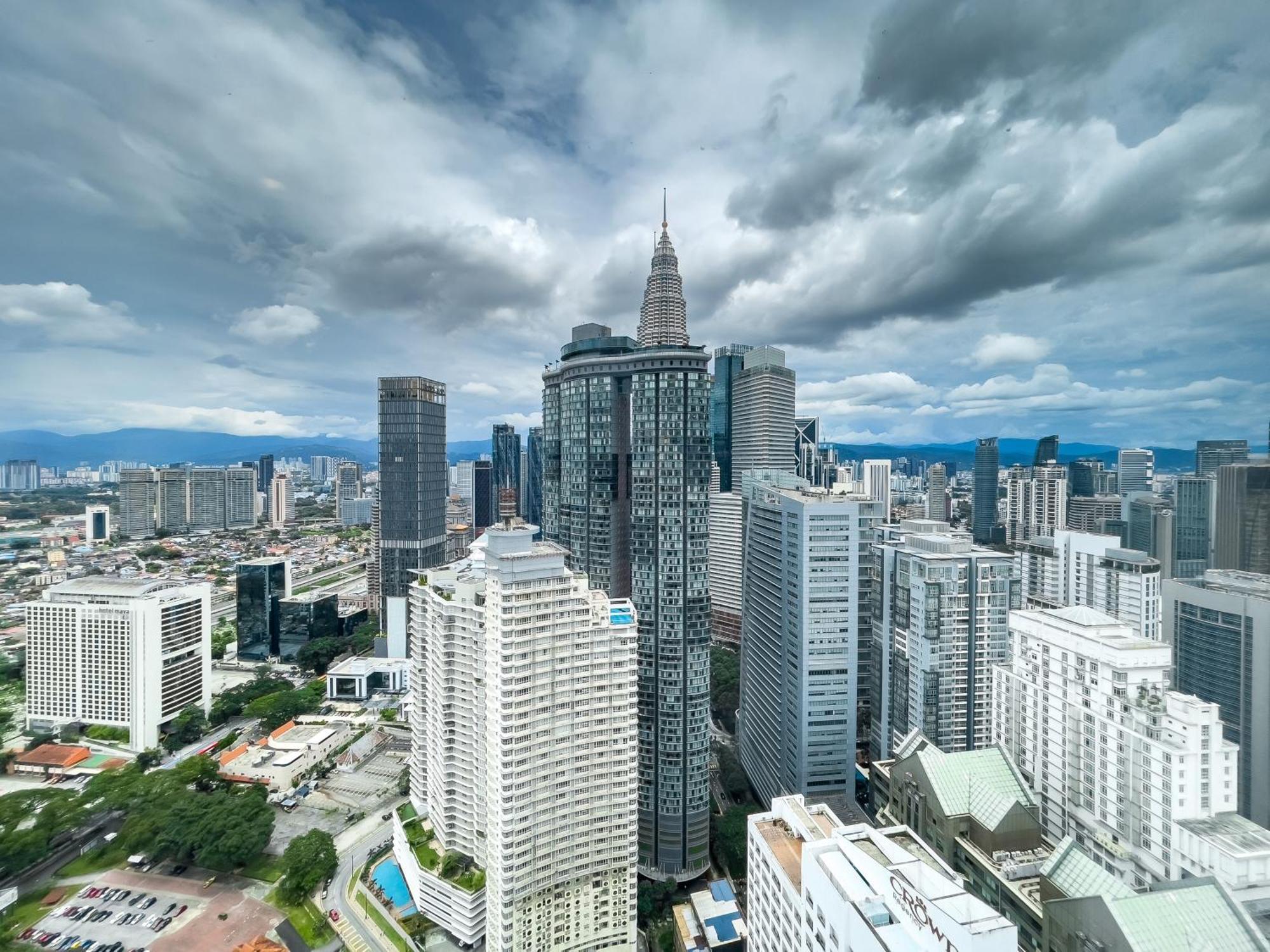 Vortex Suites Klcc By Blacknest Kuala Lumpur Exterior photo