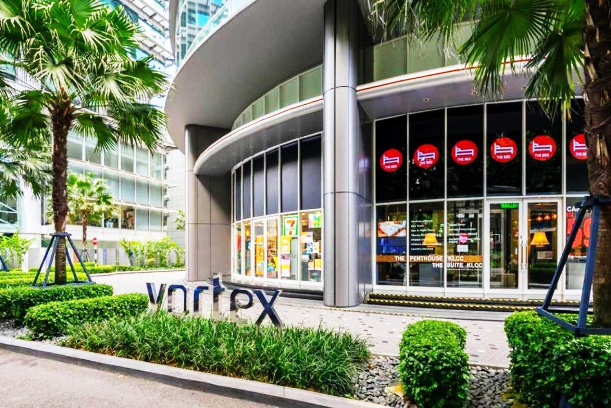 Vortex Suites Klcc By Blacknest Kuala Lumpur Exterior photo