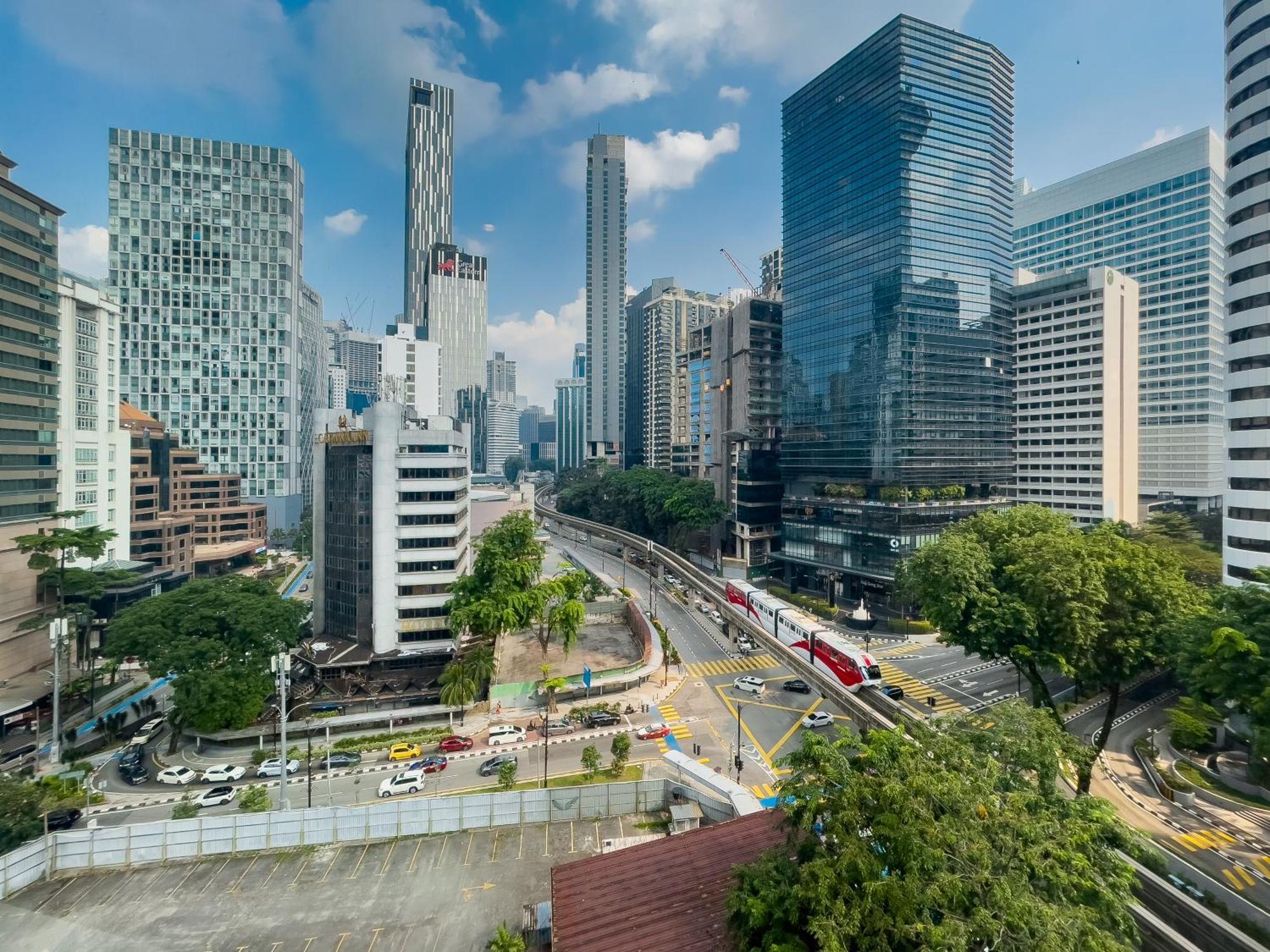 Vortex Suites Klcc By Blacknest Kuala Lumpur Exterior photo